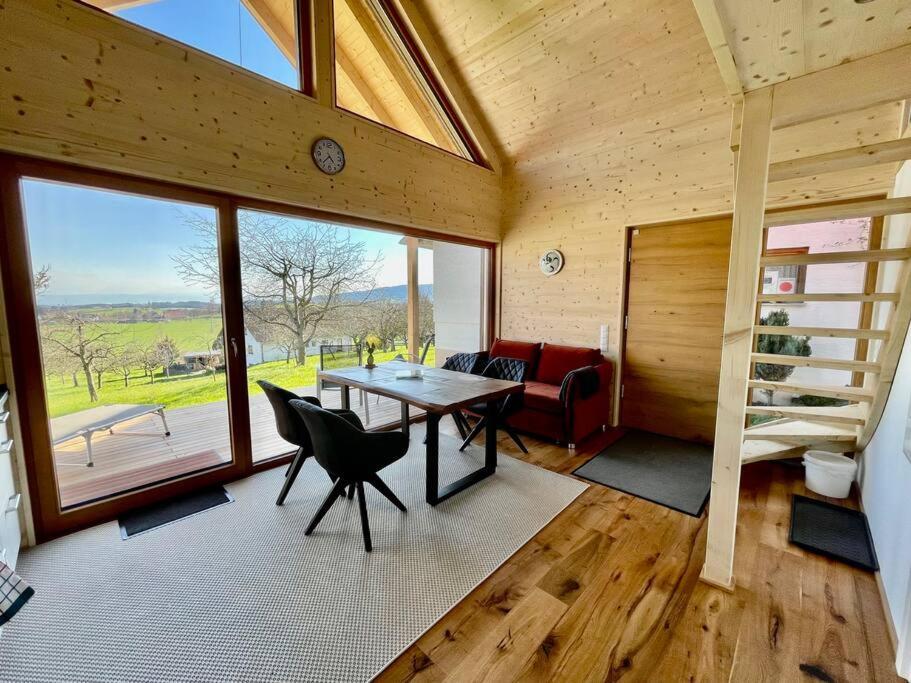 Zweistoeckiges Natur-Holzhaus Mit Berg- & Seesicht Horgenzell Buitenkant foto